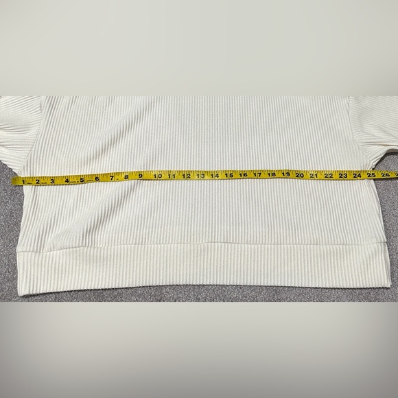 ALO Yoga Ribbed Muse Hoodie - Picture 9 of 10